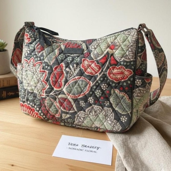 Vera Bradley Blue Floral Quilted Shoulder Bag Retired Pattern - Picture 5 of 10